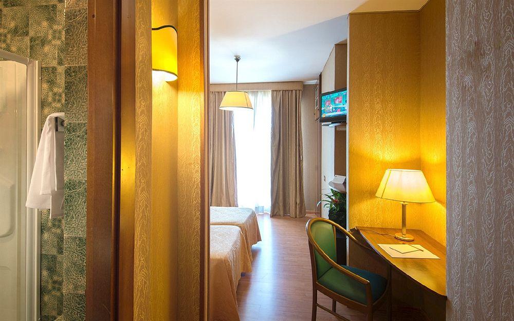 Park Hotel Blanc Et Noir روما المظهر الخارجي الصورة